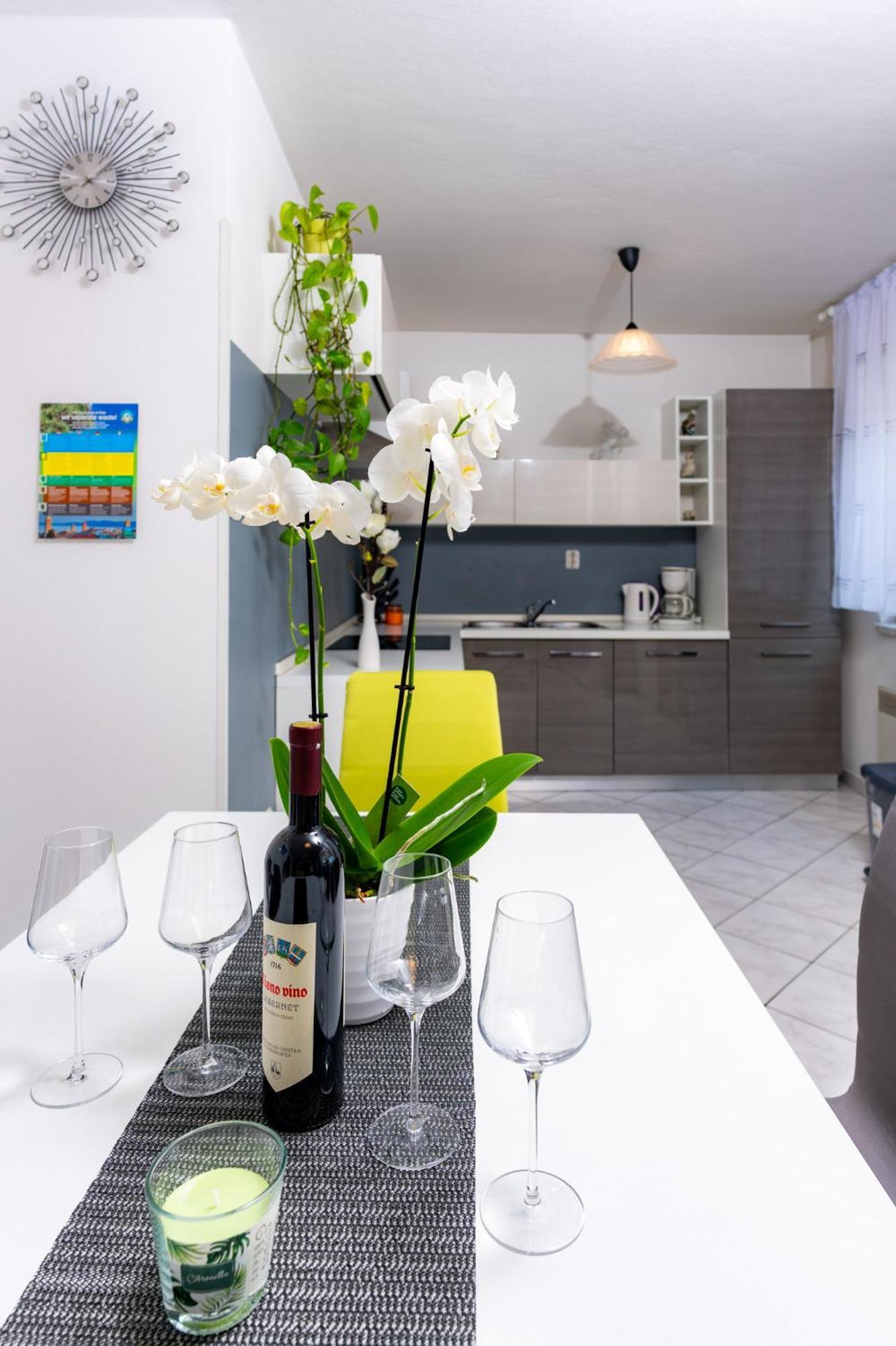Apartments Lores Rab Town Esterno foto